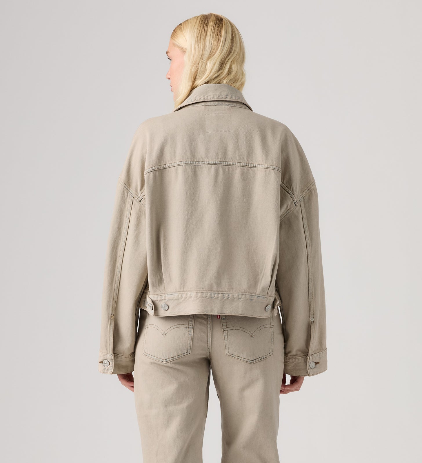 rosé朴彩英同款 levi's® 寬鬆短版 trucker 外套 | 女裝 0089L0017XXS- New Hire Trucker - Light Wash – Levi's 香港