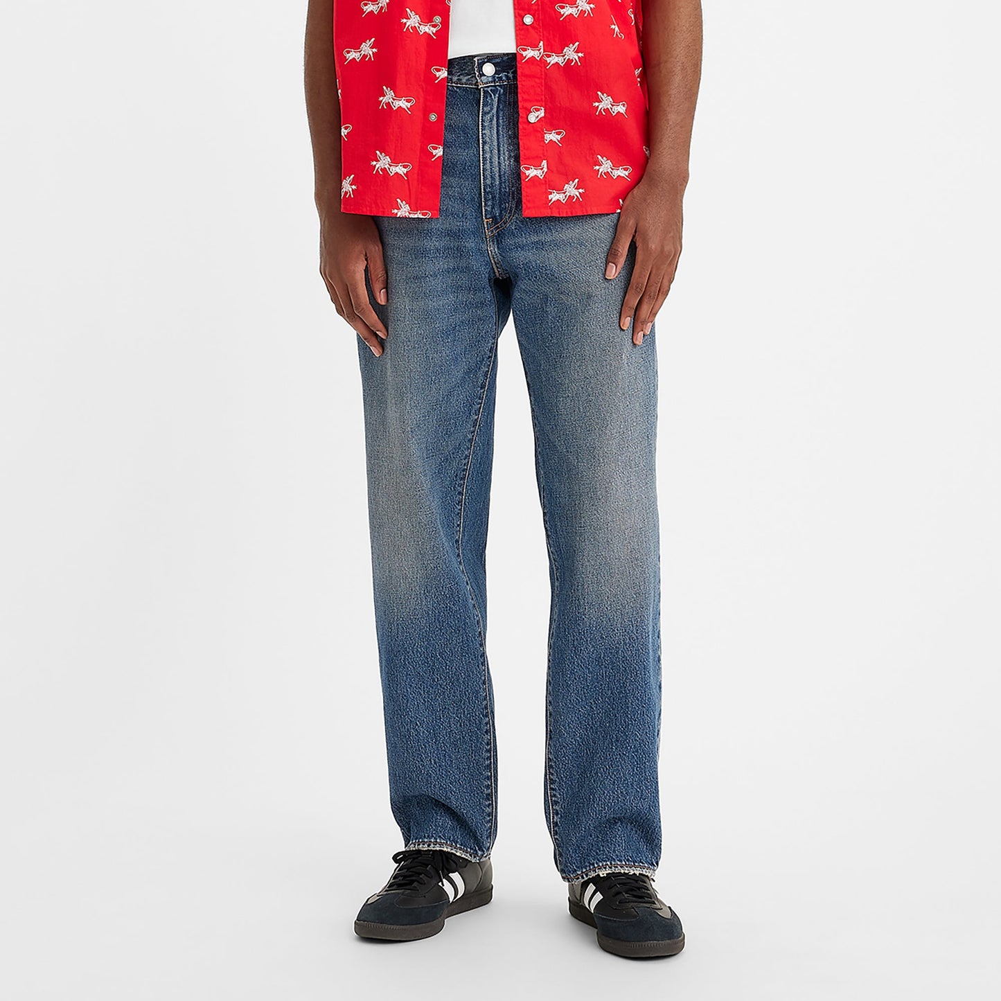 Levi's® 568 LOOSE STRAIGHT AISLE SEAT