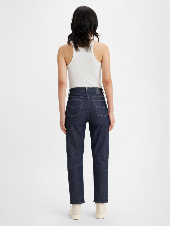 levi's® women's high-rise boyfriend jeans A589300002427 MOJ Ink Rinse Dark  – Levi's Hong Kong