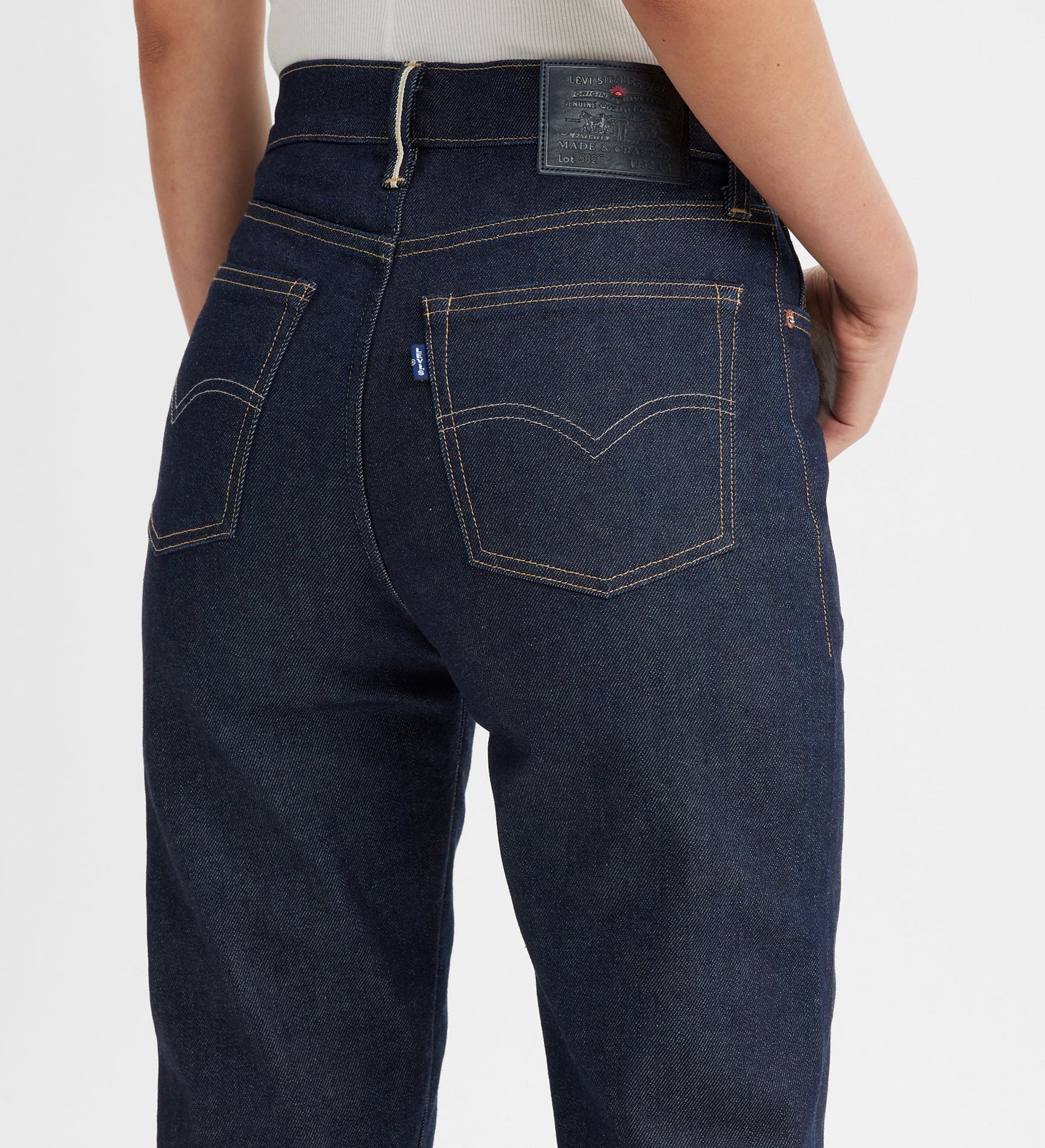 levi's® women's high-rise boyfriend jeans A589300002427 MOJ Ink Rinse Dark – Levi's Hong Kong