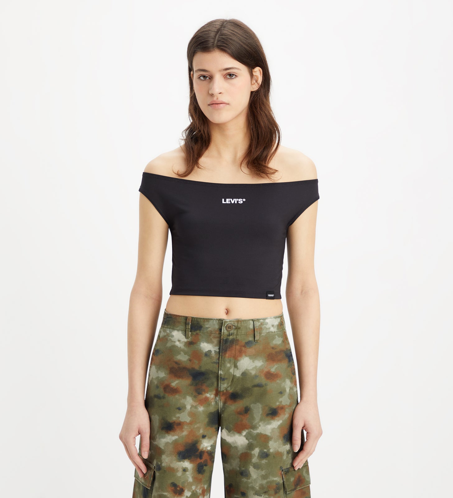 levi’s® y2k風短版黑色logo tee | 女裝 A60380002XS- Bardot Minimal Sport Logo Caviar - Black – Levi's 香港