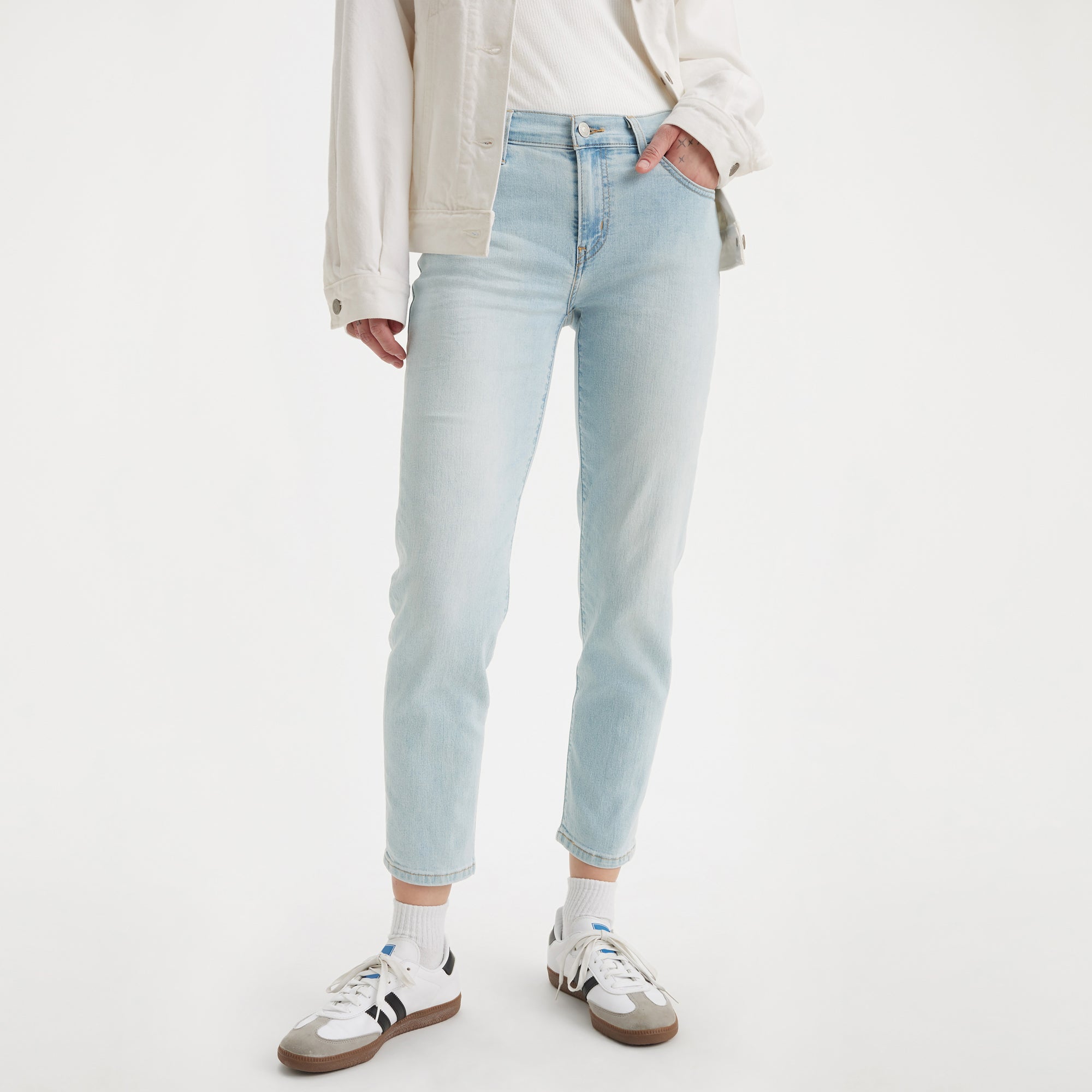 Levi's® Women's Mid-Rise Boyfriend Jeans Cool Night's Breeze