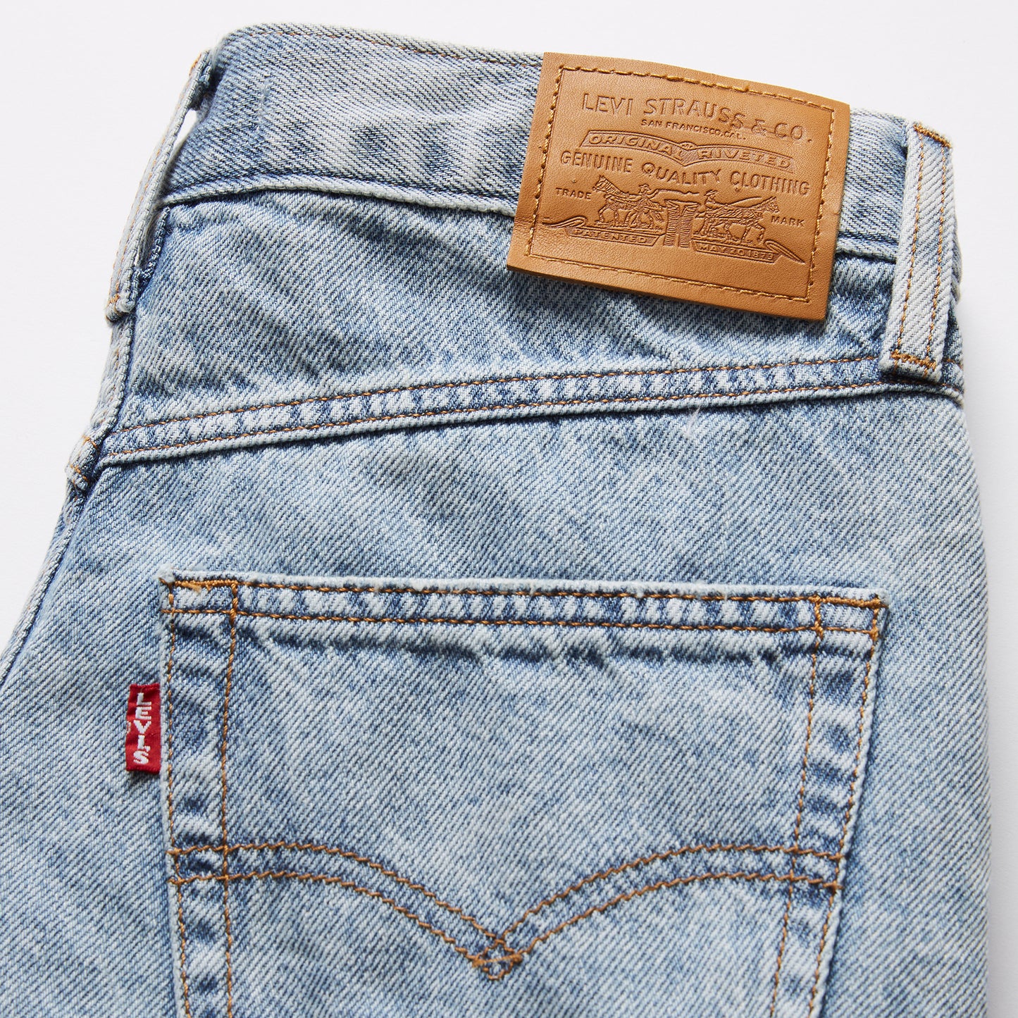 Levi's® Women's '80s Mom Shorts