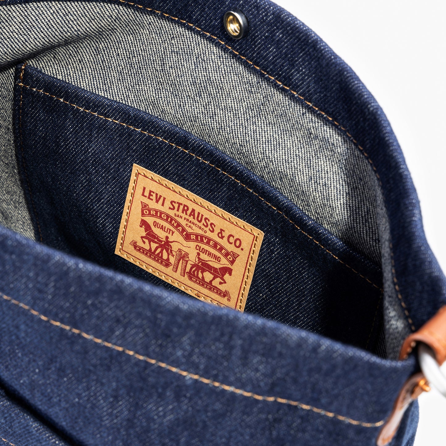 Levi's® Women's Heritage Bucket Bag