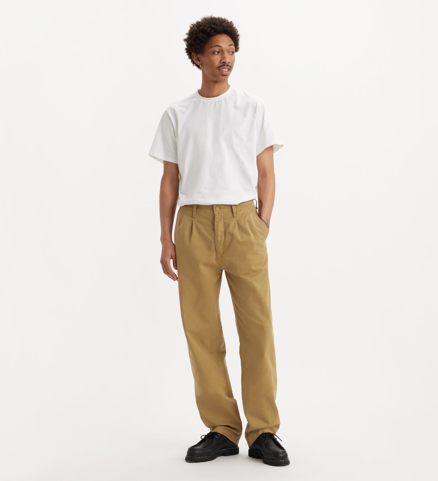 levi's® men's xx chino loose straight pleated pants A921100062832 British Khaki Non-stretch Twill Garment Dye – Levi's Hong Kong