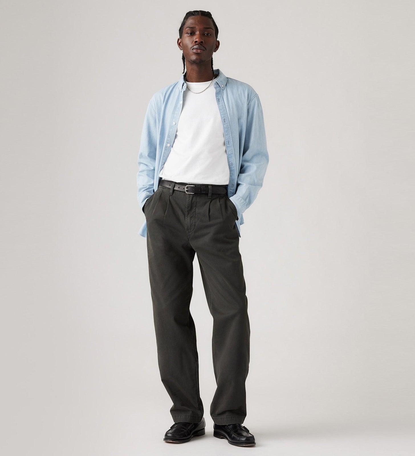 levi's® men's xx chino loose straight pleated pants A921100073032 Pirate Black Non-stretch Twill Garment Dye – Levi's Hong Kong