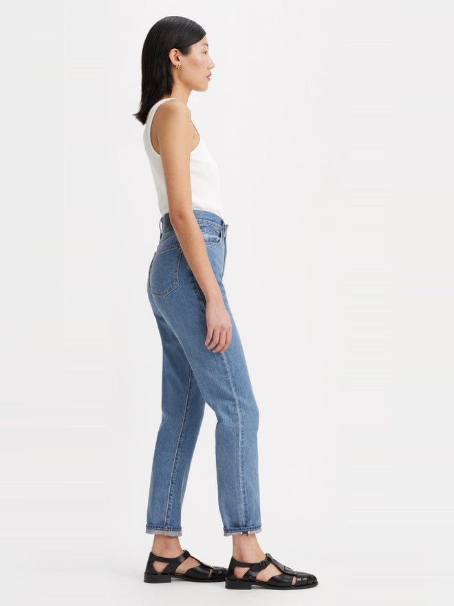 levi’s® women’s high-waisted boyfriend jeans A589300072427 Moj Blue Moon  – Levi's Hong Kong