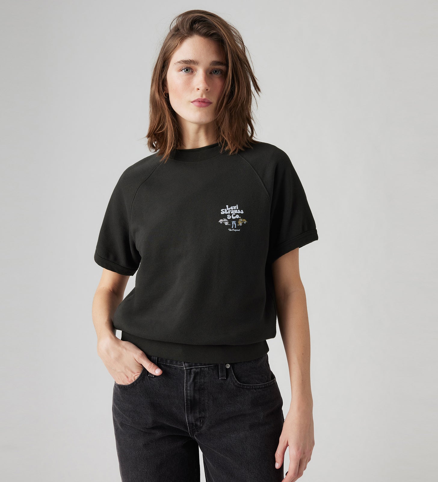 levi's® 圖案海軍風短袖衛衣| 女裝 A73950005XS- Hippie Pull Fleece Pirate Black – Levi's 香港