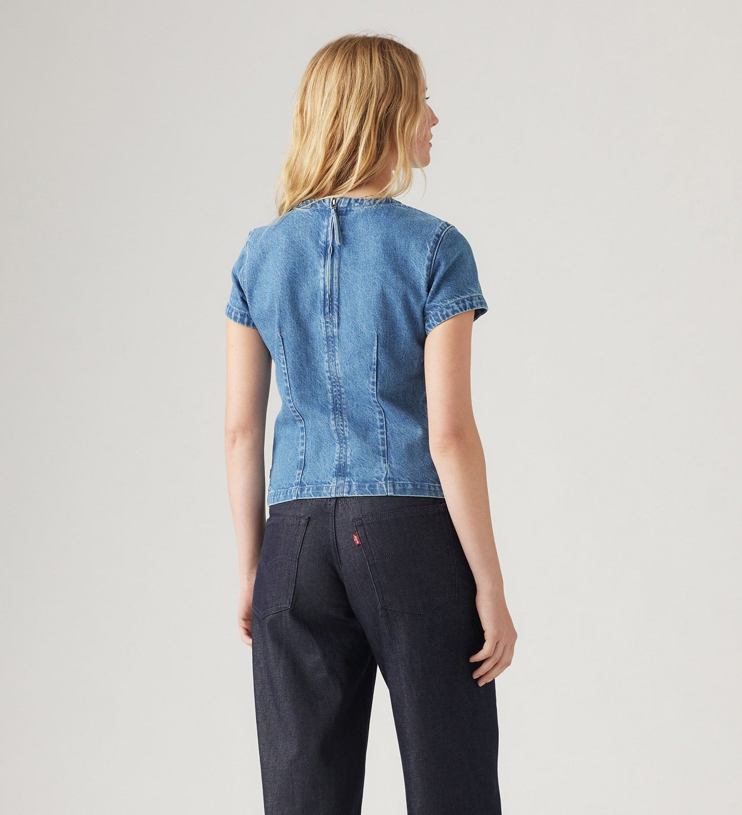 levi’s® wellthread®女士bud t恤| 女裝 A91870000XS- Garden Stone – Levi's 香港