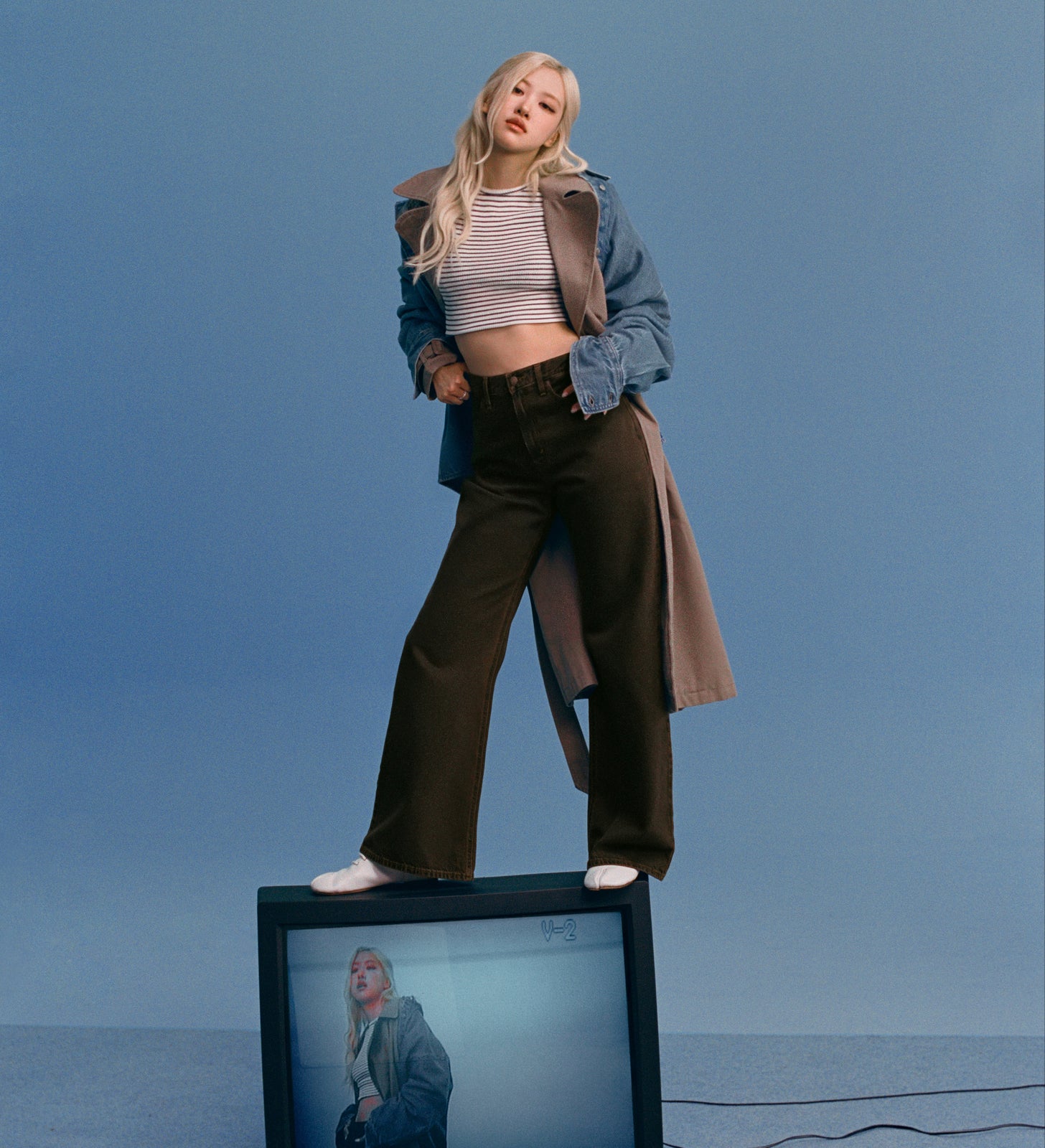 rosé's style levi's® women's loose boot jeans 005DO00542431 Over A Cup Psk - Brown – Levi's Hong Kong