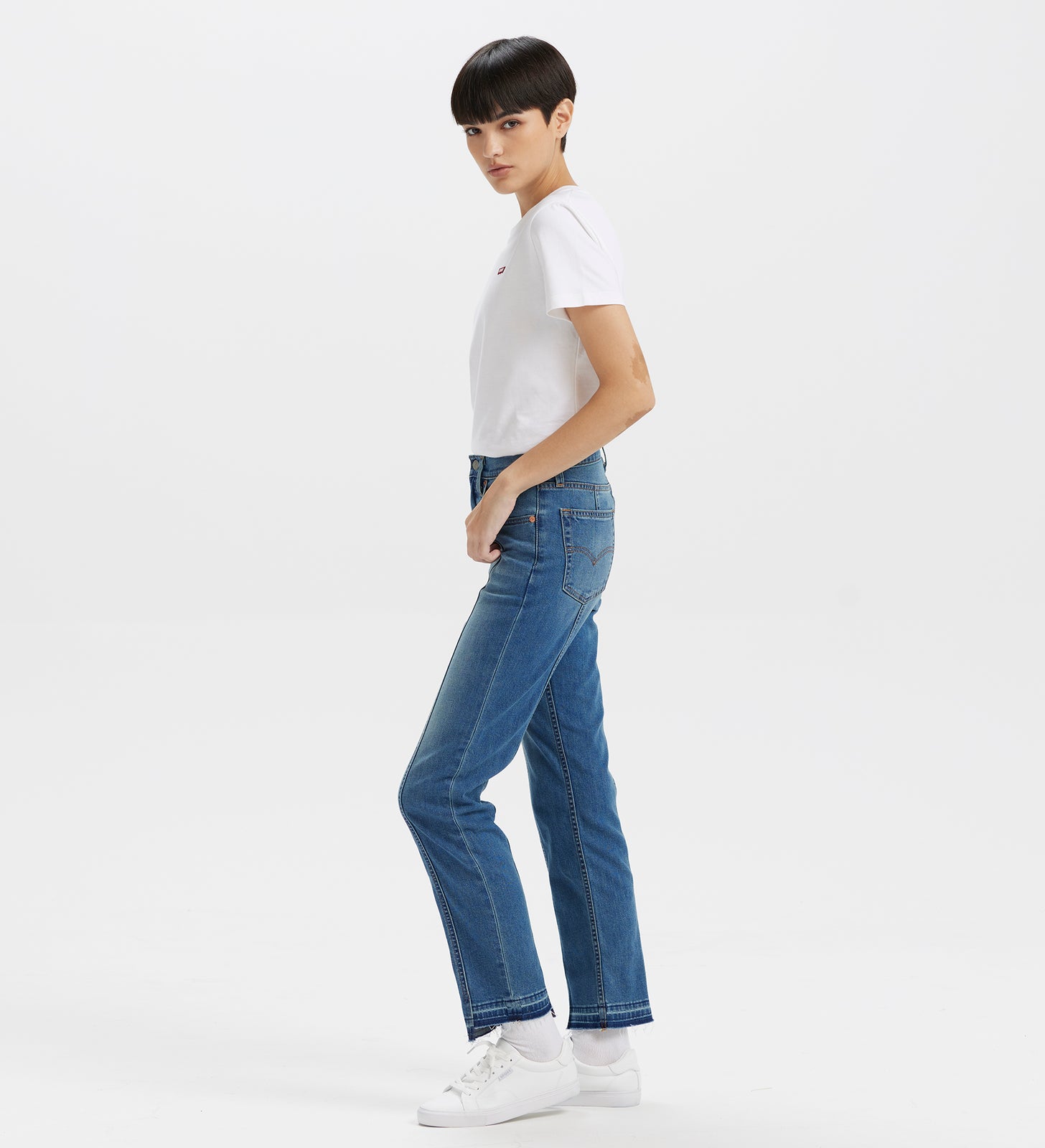 levi’s®  boyfriend中腰錐形牛仔褲 | 女款 1988703892527 Indigo – Levi's 香港