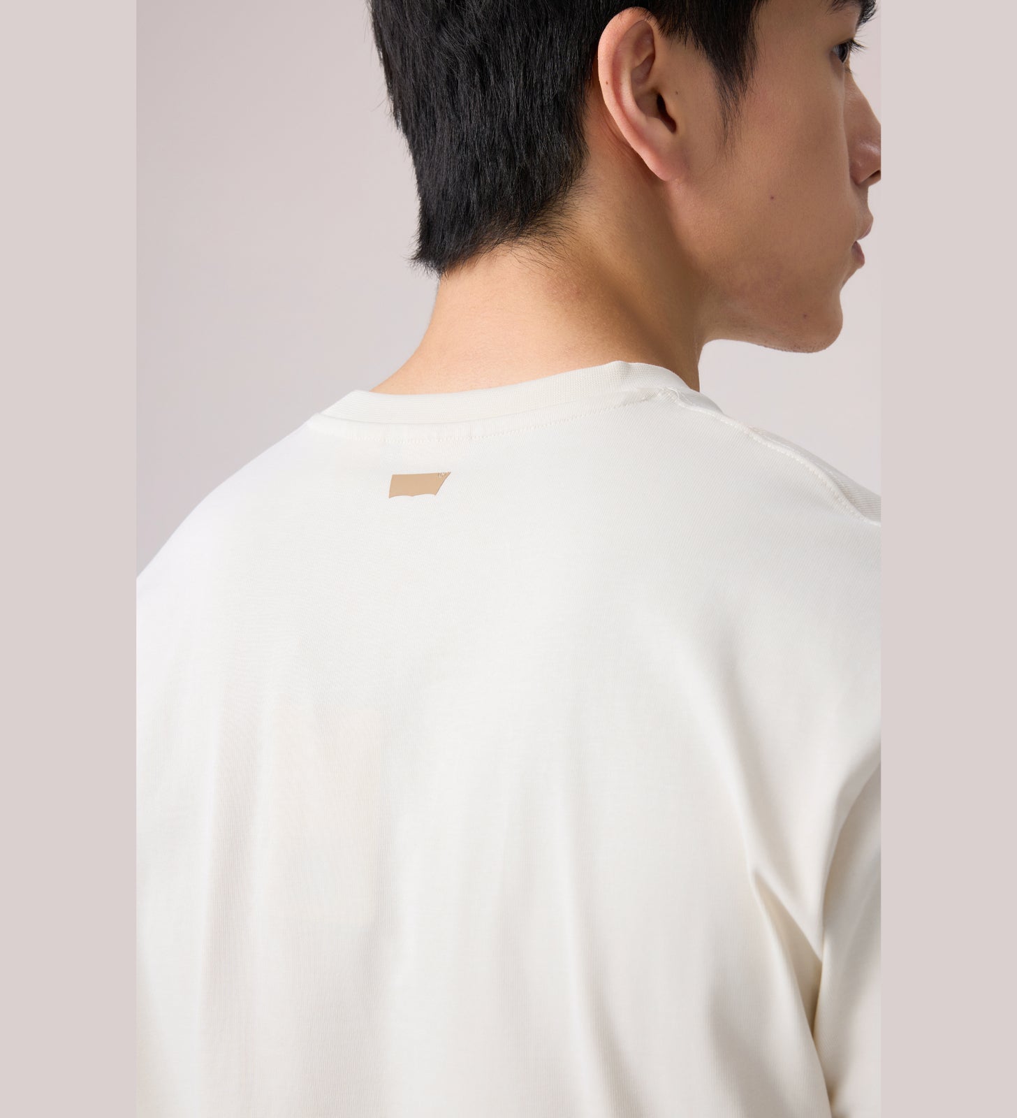 levi's® chest logo relax fit tee 006Q00000XS- White – Levi's Hong Kong