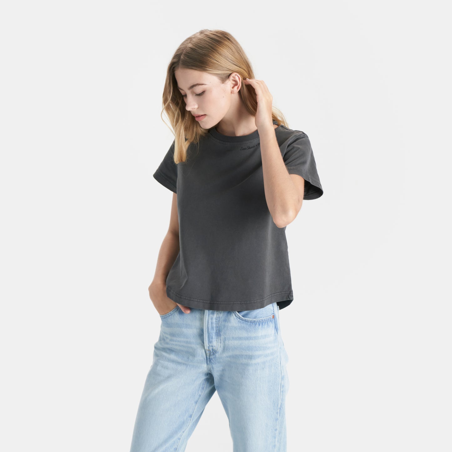 Levi's® Women's Standard Fit Cotton T-Shirt