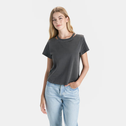 Levi's® Women's Standard Fit Cotton T-Shirt