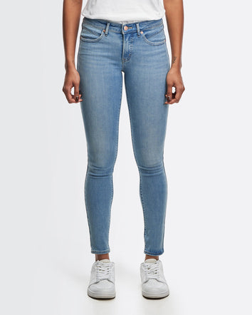 levi's® revel™ 塑型 緊身窄腳牛仔褲 | 女裝 3626600372426 Run The Numbers  – Levi's 香港