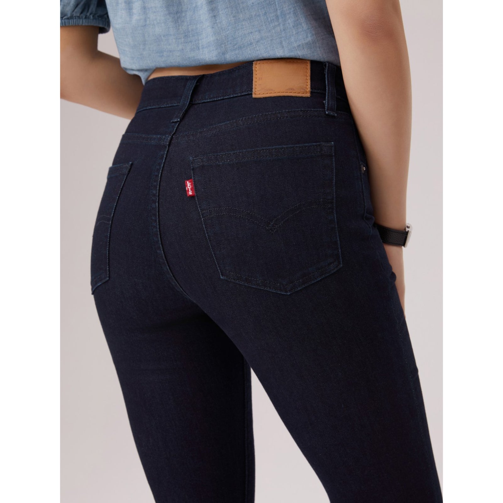  levi's® 726™ 高腰喇叭牛仔褲 | 女裝 A341001892430 Dark Wash – Levi's 香港