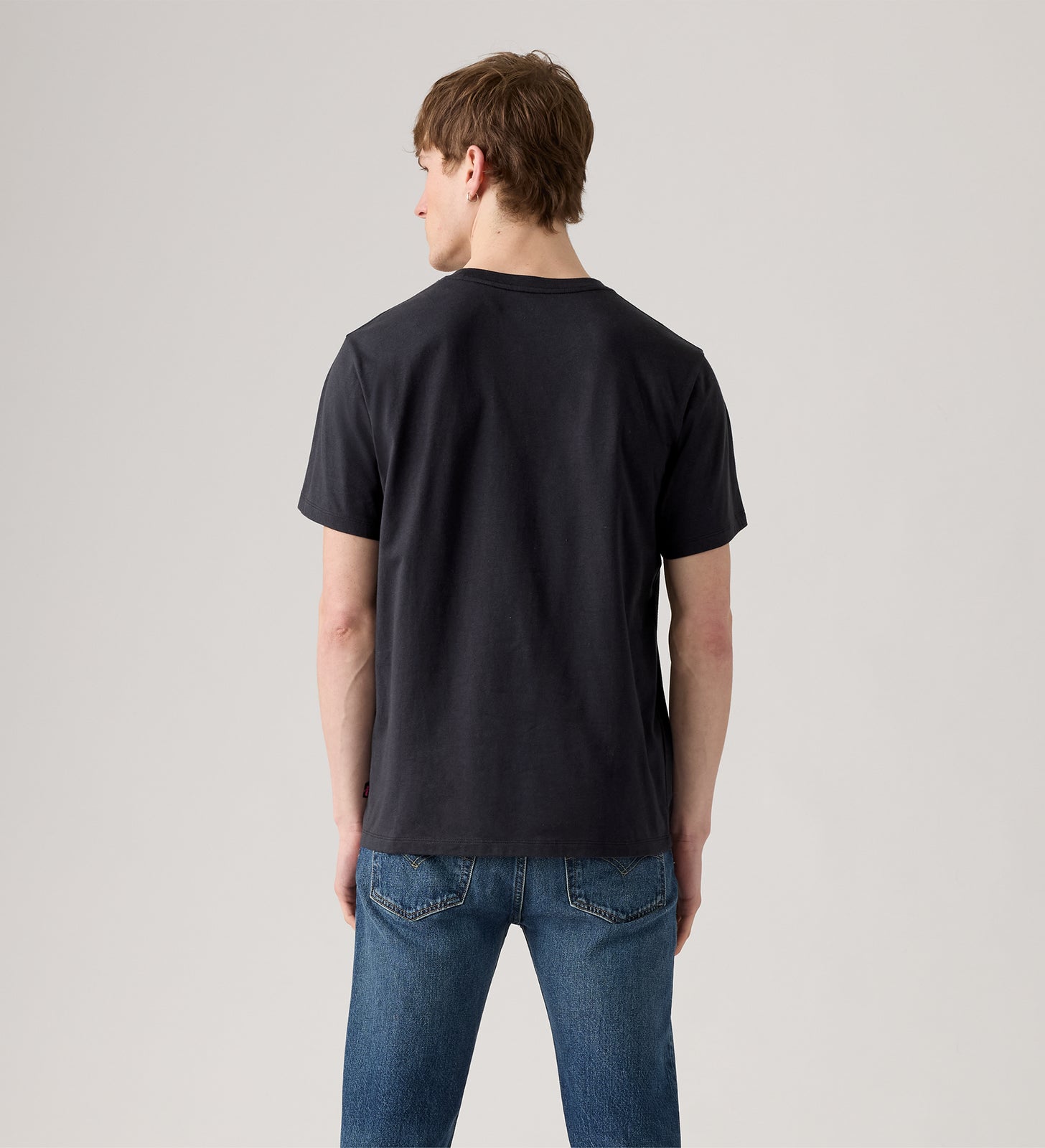 levi's® pride community t 恤 |男裝 246710045S- Blacks – Levi's 香港