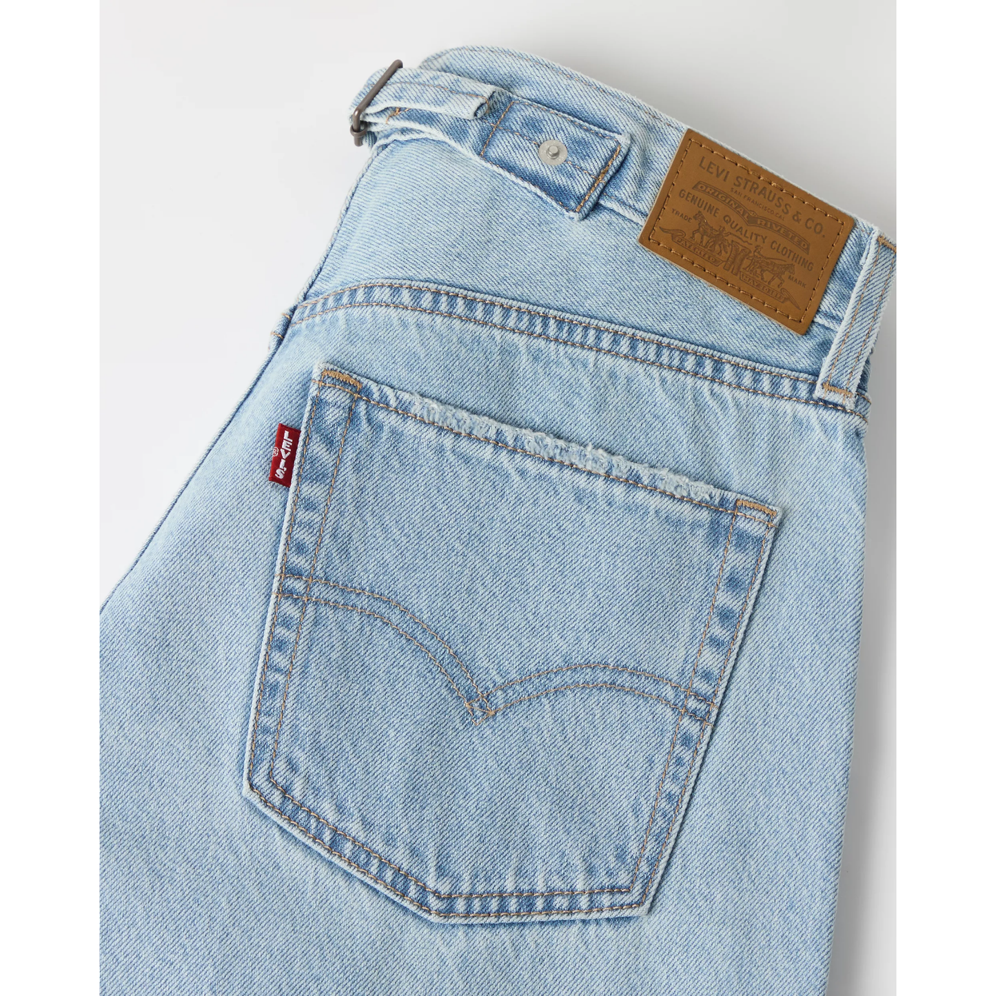 Levi's® Loose Taper 寬鬆錐形牛仔褲 | 女裝  