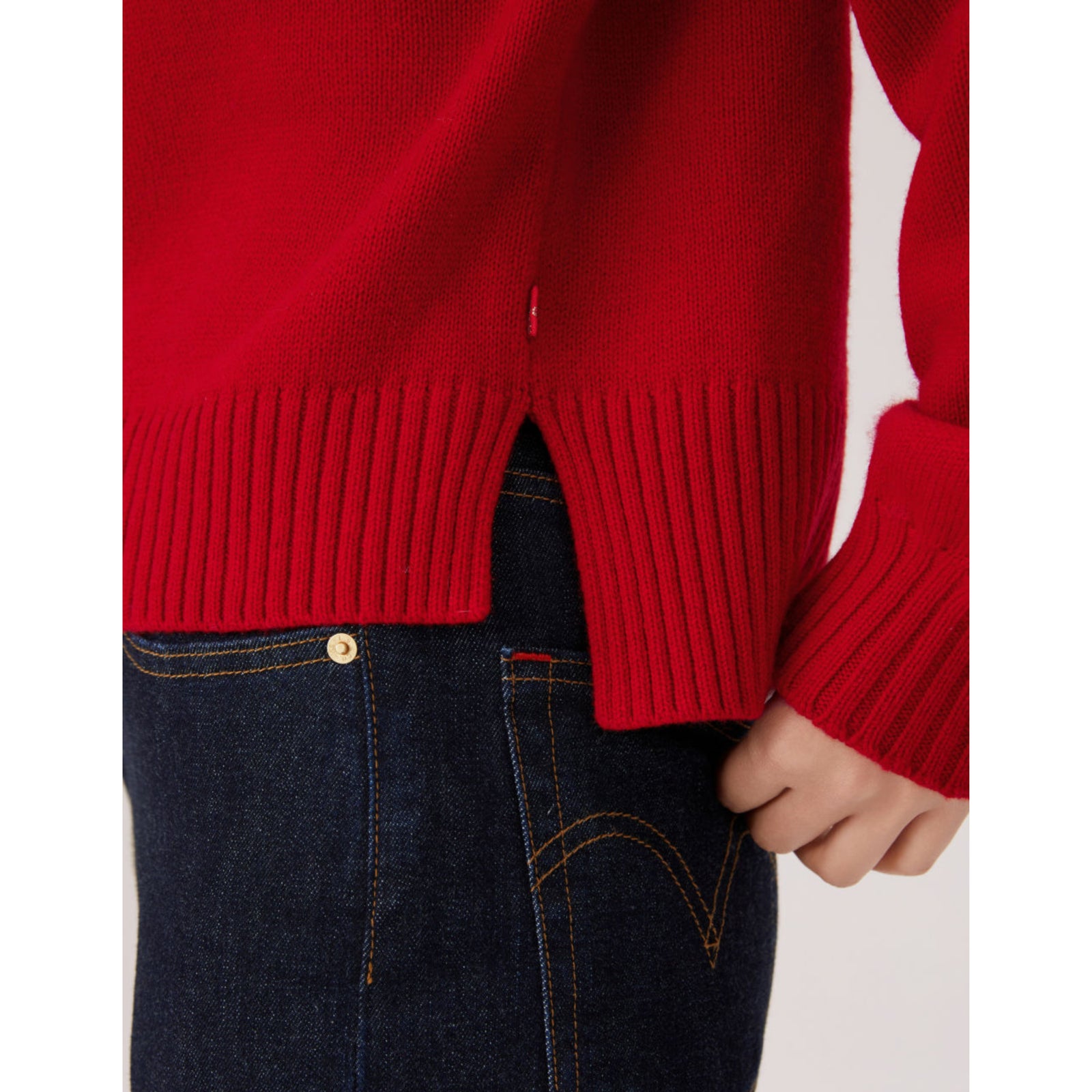 levi's® women's cny v-neck sweater 006Q50001XS- Red – Levi's Hong Kong
