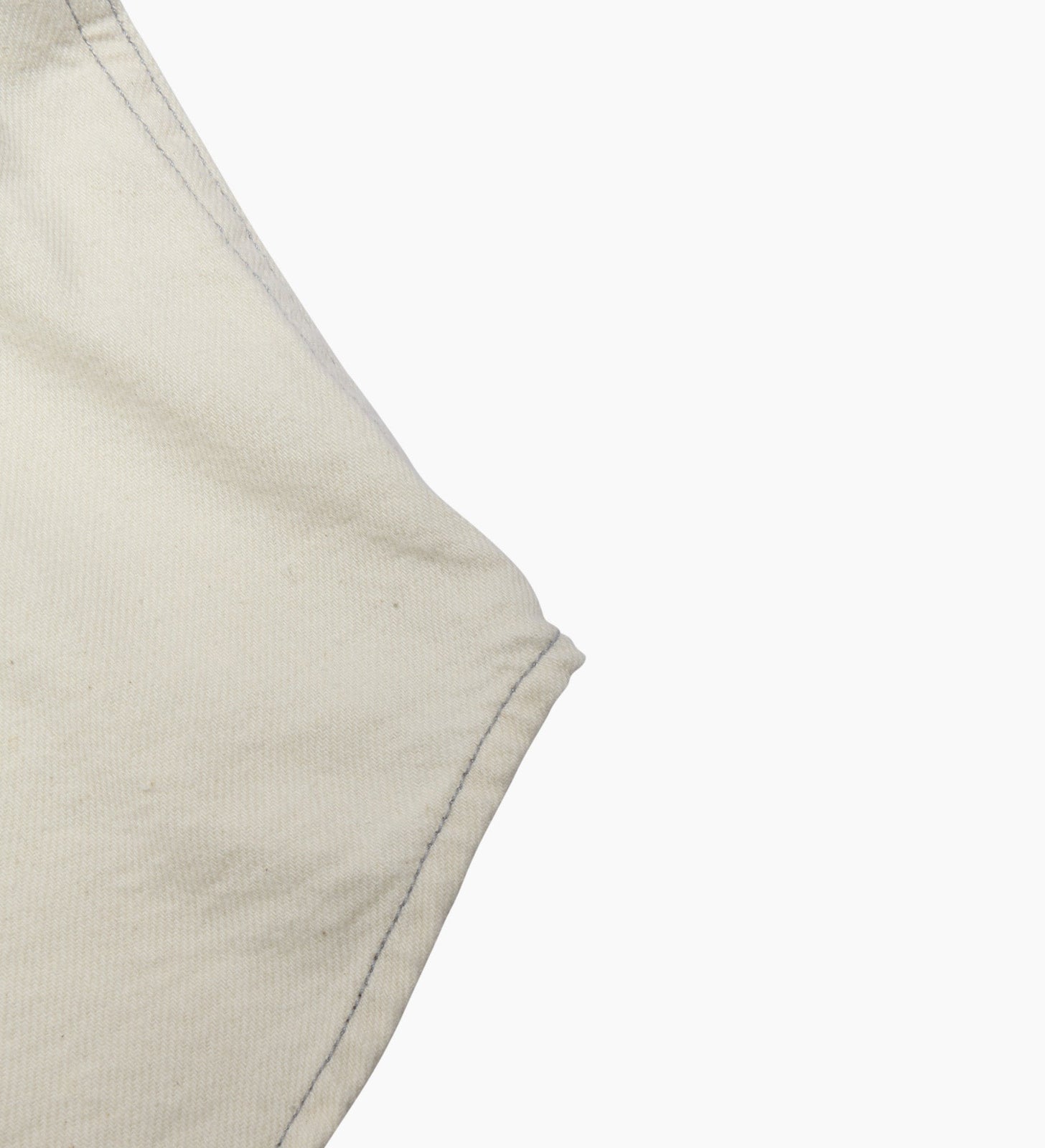 levis red 工裝手稿風復刻再造 女款 牛仔襯衫外套  / oversize寬鬆版型 / 豆腐白 / 寒麻纖維 | 女裝 A01560000M- Morning Shift 2 – Levi's 香港