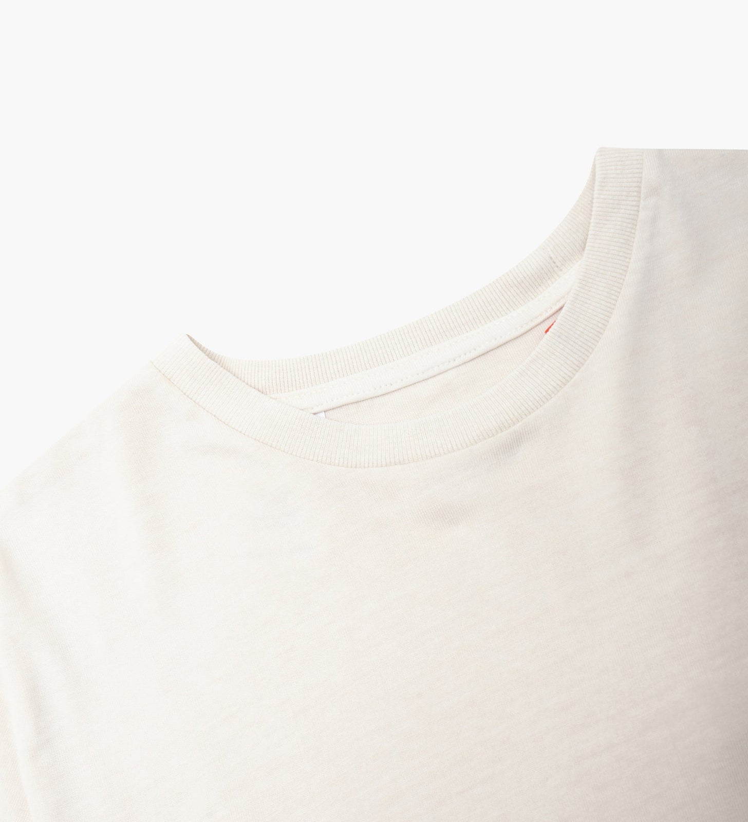 levi's® wellthread® 永續時裝系列經典版型 t-shirt | 女裝 A22540001XS- Chamomile Seed – Levi's 香港