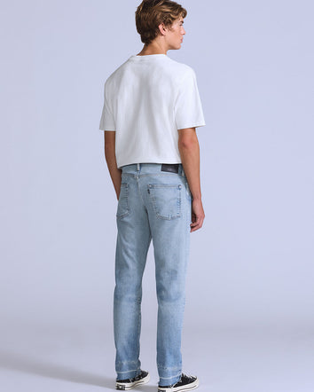 levi's® blue tab™ 502™ 修身窄腳牛仔褲 | 男裝 A588100152832 Light Indigo  – Levi's 香港