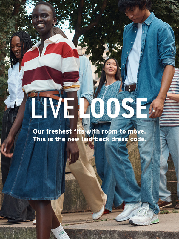 Group of people in loose denim jeans and casual tops, standing outdoors - Levi's Hong Kong