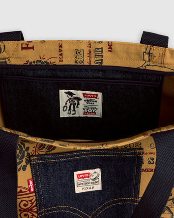 levi's® x toy story 圖案帆布袋 | 男裝 003FD0000OS- Multicolor  – Levi's 香港
