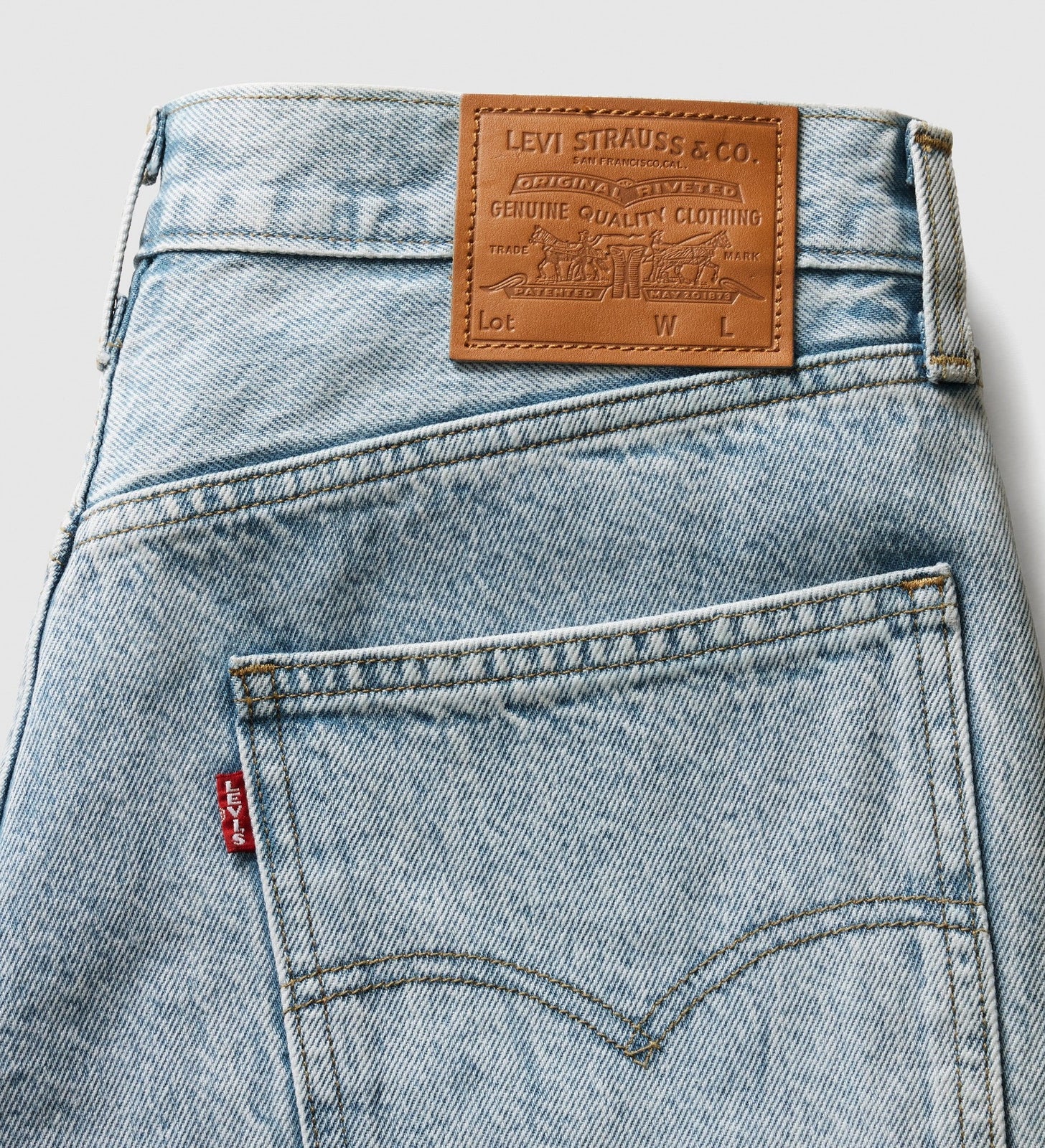 levi's® men's 478 baggy cargo shorts 001GU00042812 Light Wash – Levi's Hong Kong