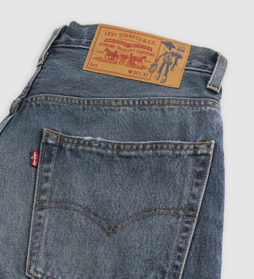 levi's® x toy story men's western flare jeans 0034A00002832 Medium Indigo – Levi's Hong Kong