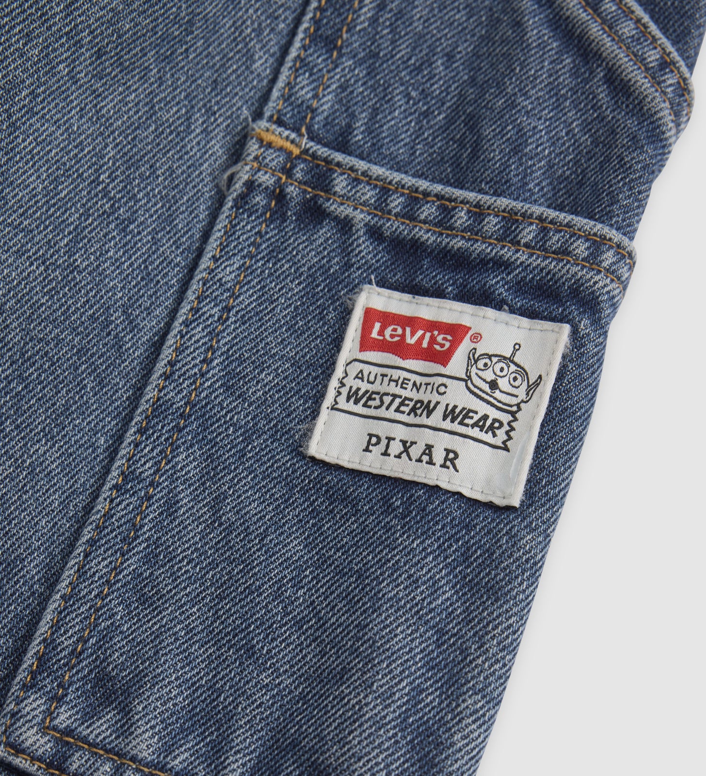 levi's® x toy story 男士西部喇叭牛仔褲 | 男裝 0034A00002832 Medium Indigo – Levi's 香港