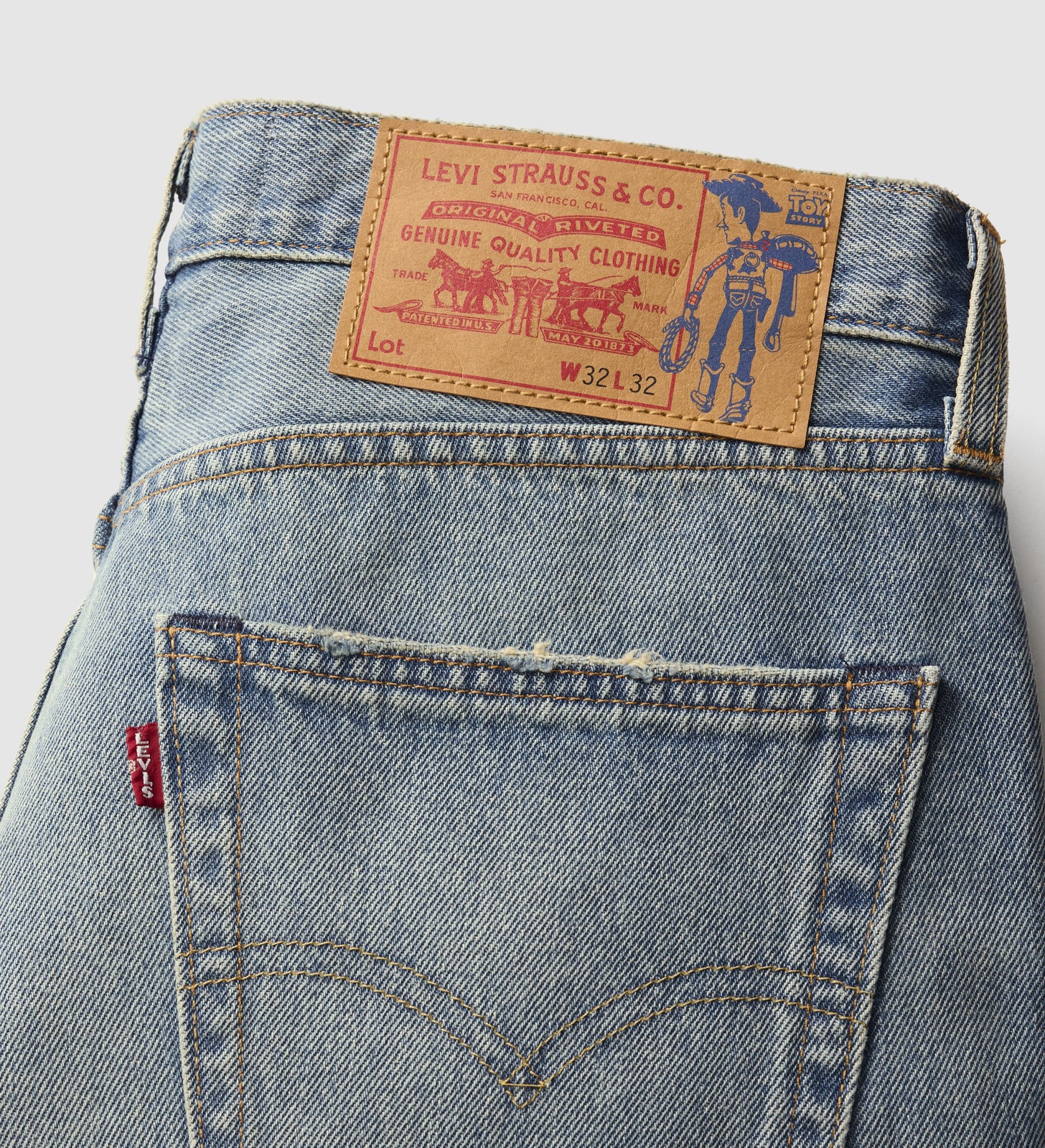 levi's® x toy story 男士 568™ 寬鬆牛仔褲 | 男裝 0034K00003032 Medium Indigo – Levi's 香港