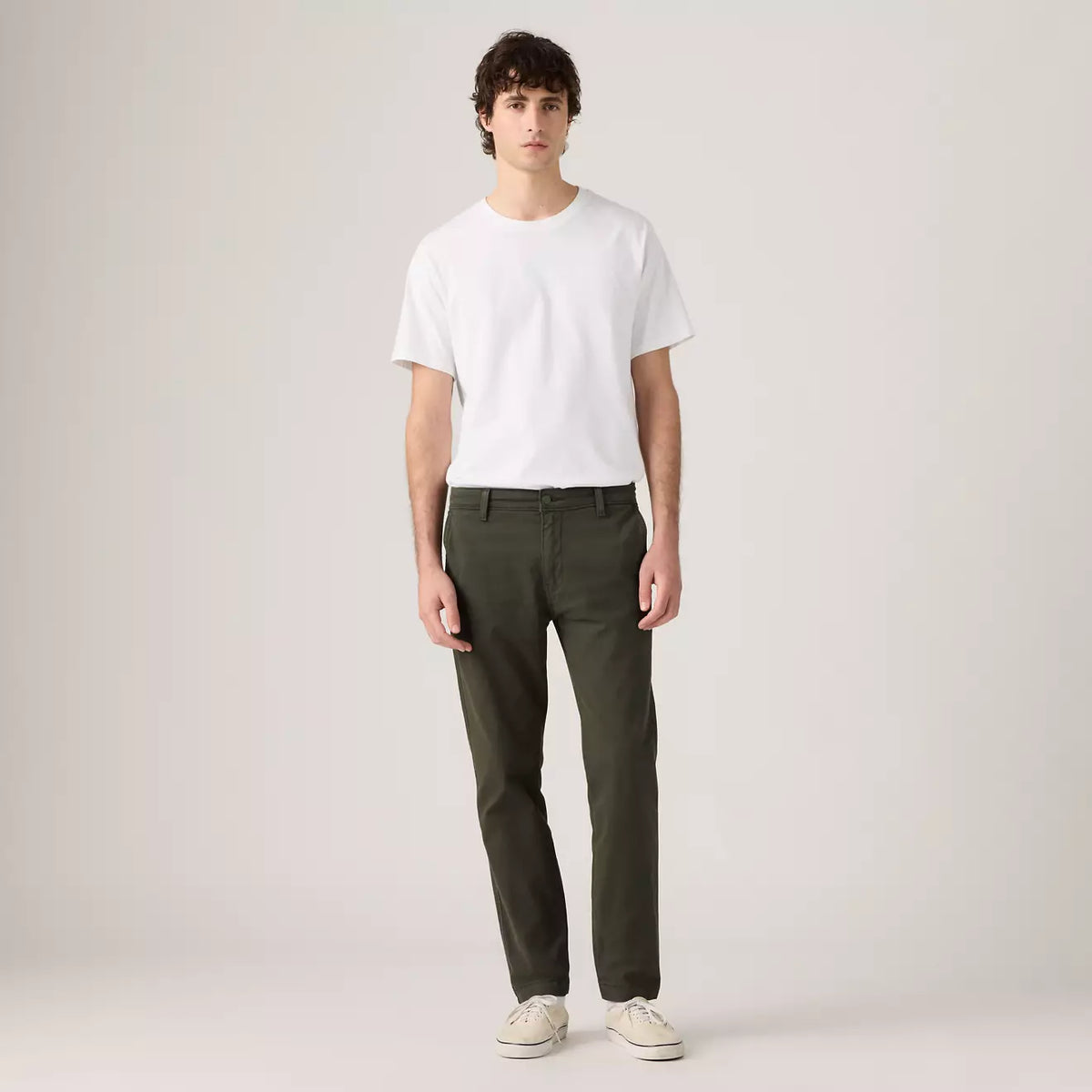 Levi's® XX Chino Standard Taper 標準錐形斜紋褲 | 男裝  