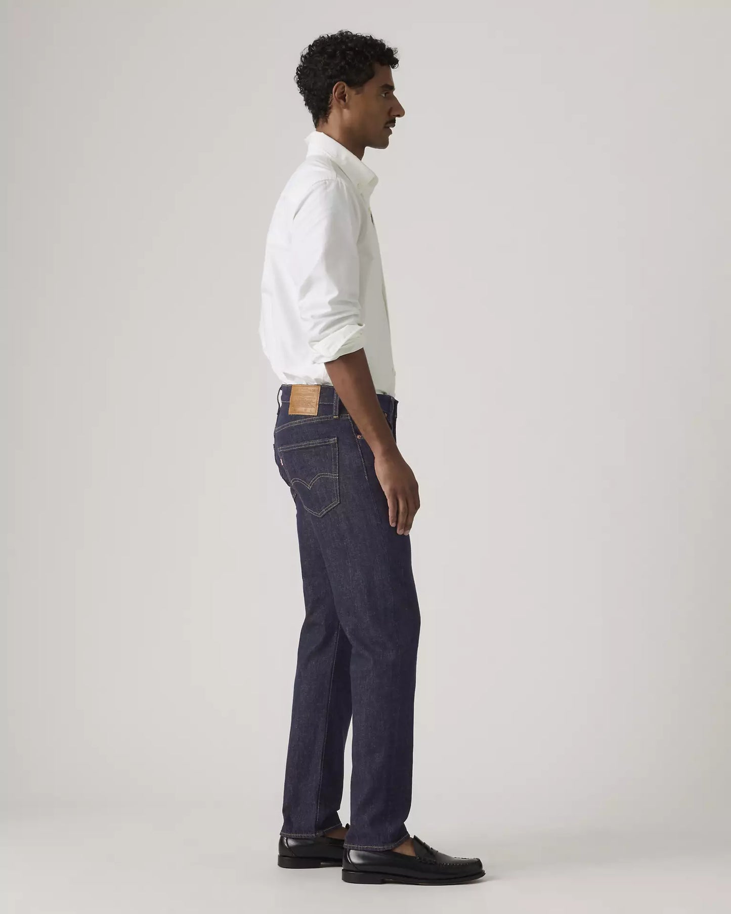 Levi's® 502™ Taper 錐形牛仔褲 | 男裝  