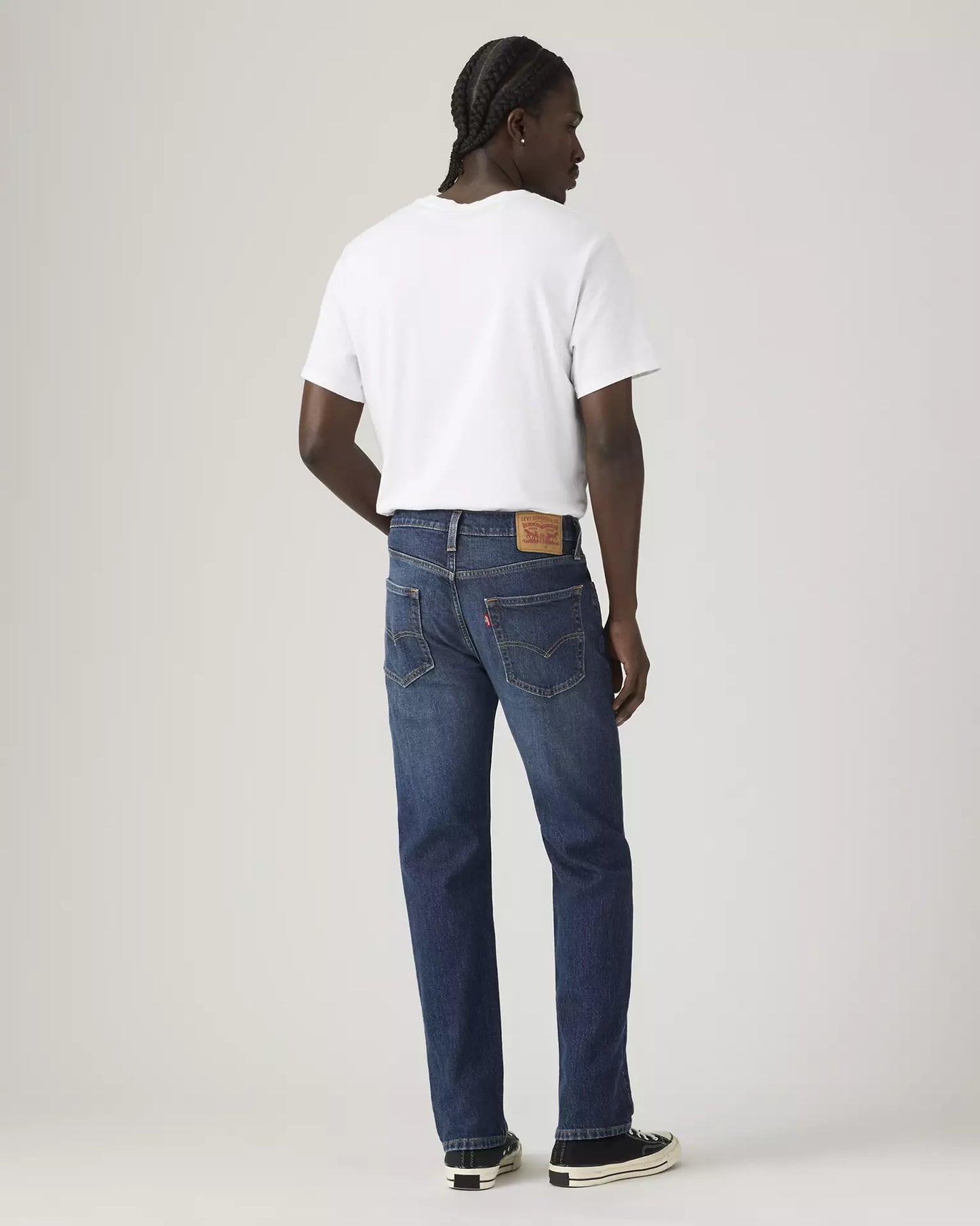 Levi's® 502™ Taper 錐形牛仔褲 | 男裝  