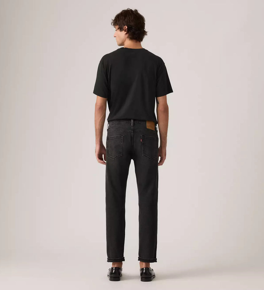 levi's® 502™ 標準窄腳牛仔褲 | 男裝 2950718442932 Black – Levi's 香港