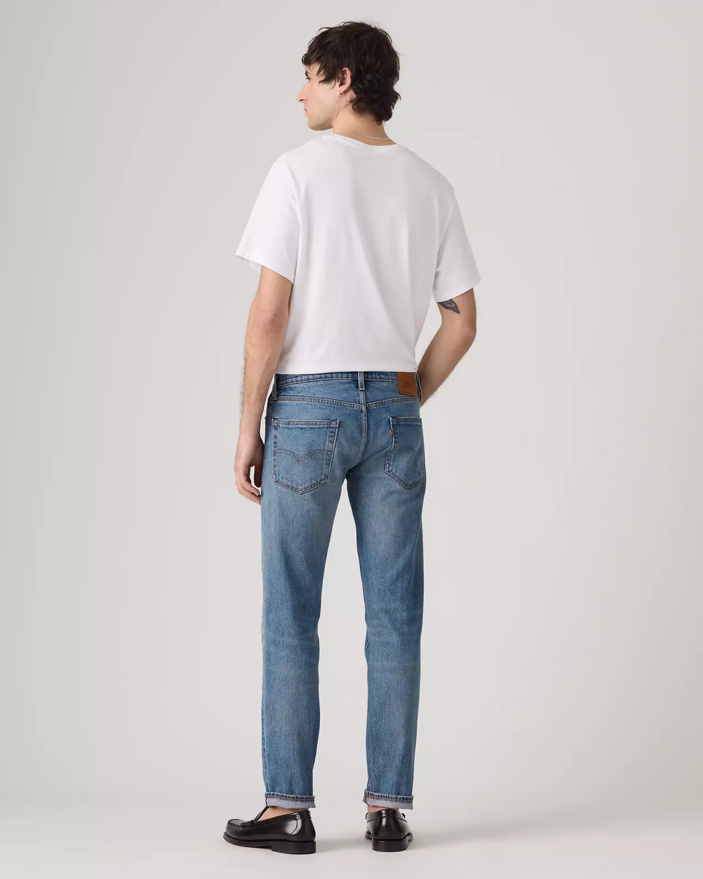Levi's® 502™ Taper 錐形牛仔褲 | 男裝  