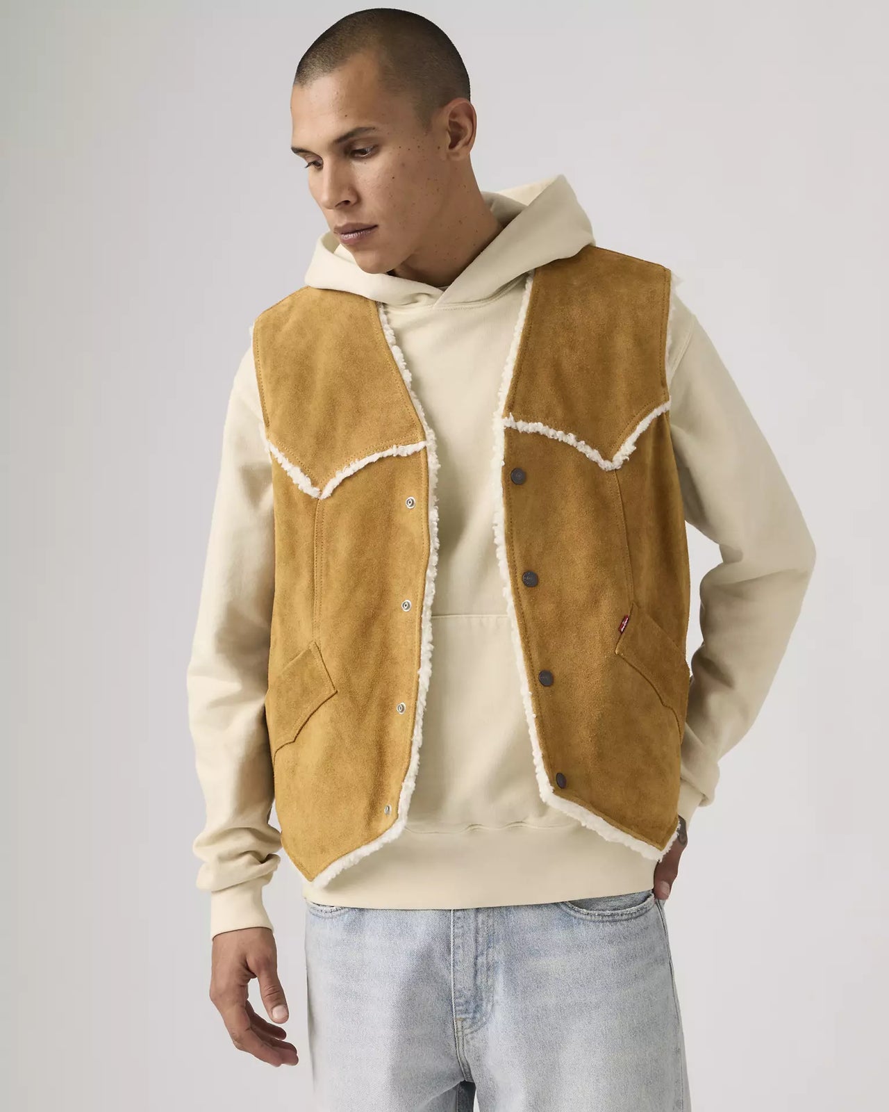 levi's® western suede 西部麂皮背心 | 男裝   004GO0000XS- Brown – Levi's 香港