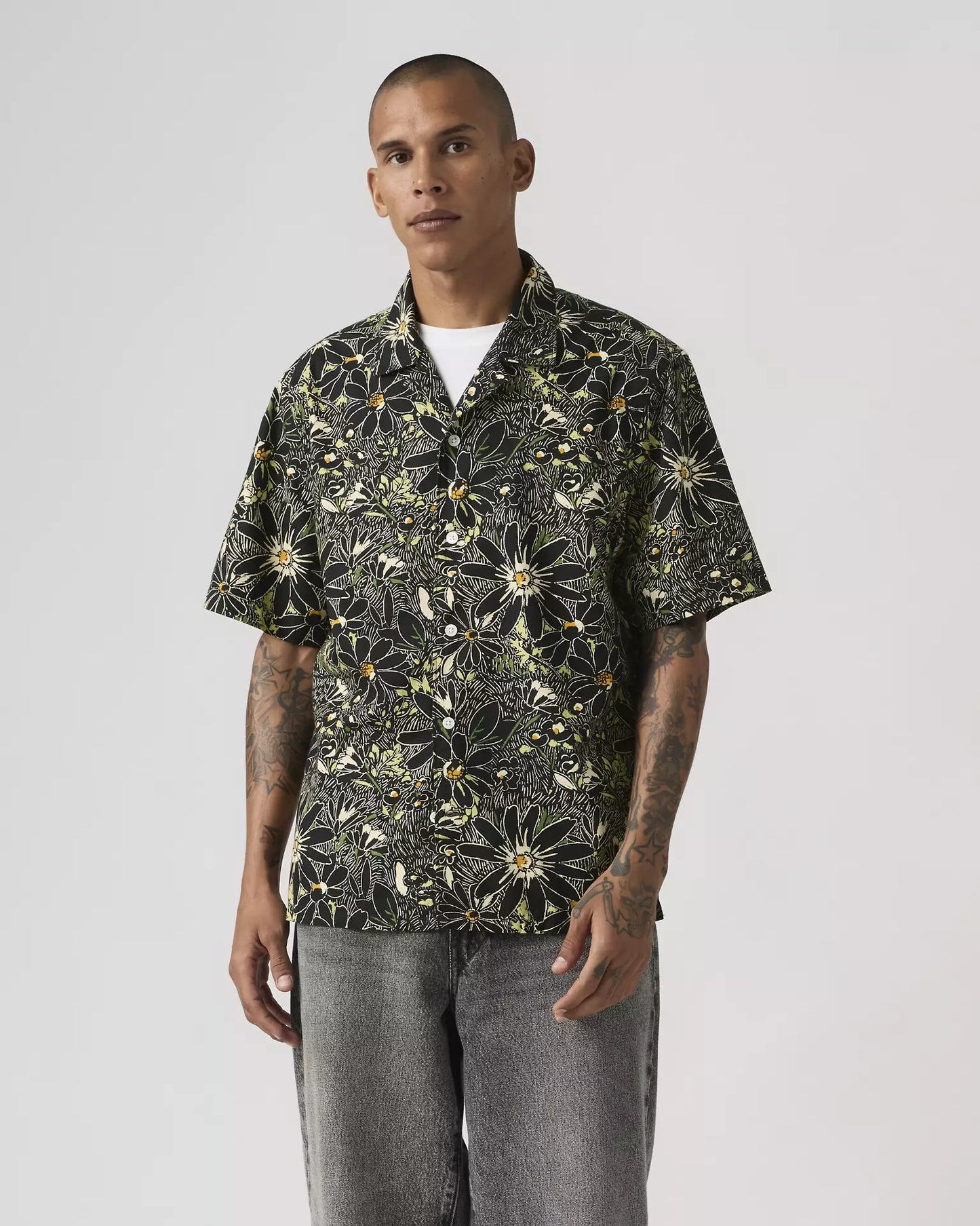 Levi's® Men's Sunset Camp Standard Fit Shirt