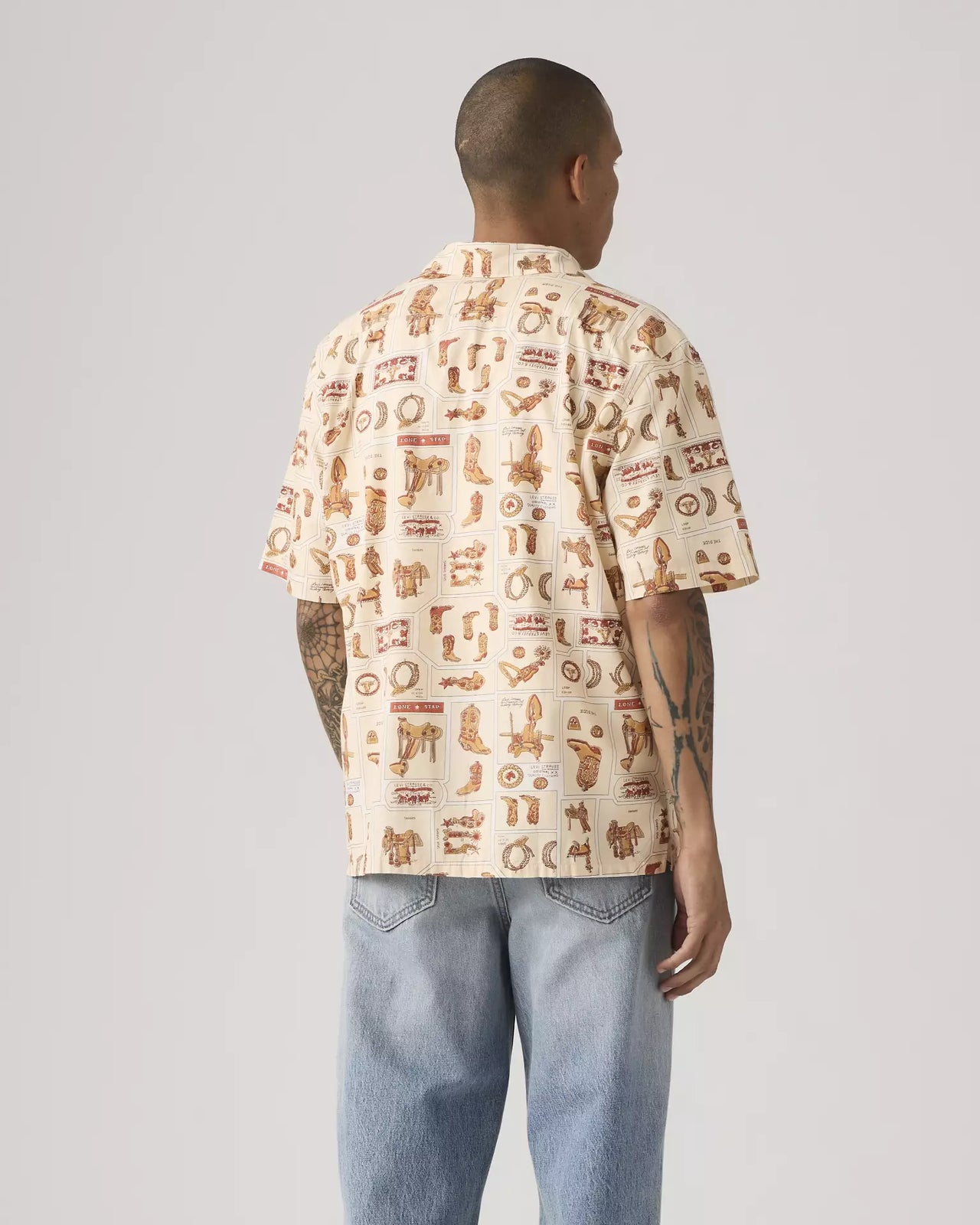 levi's® men's sunset camp 標準版型襯衫 | 男裝   005H50007XS- Neutral – Levi's 香港