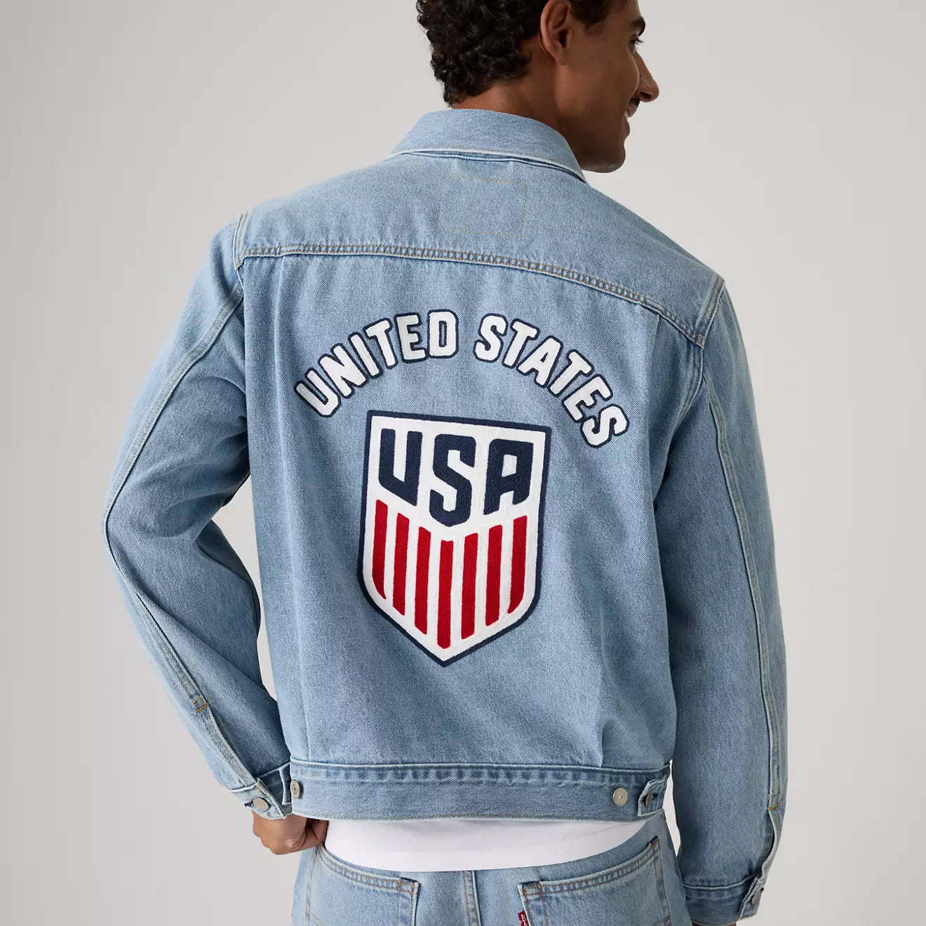 Levi’s ® U.S. Soccer 水洗淺色 Type II牛仔夾克外套
