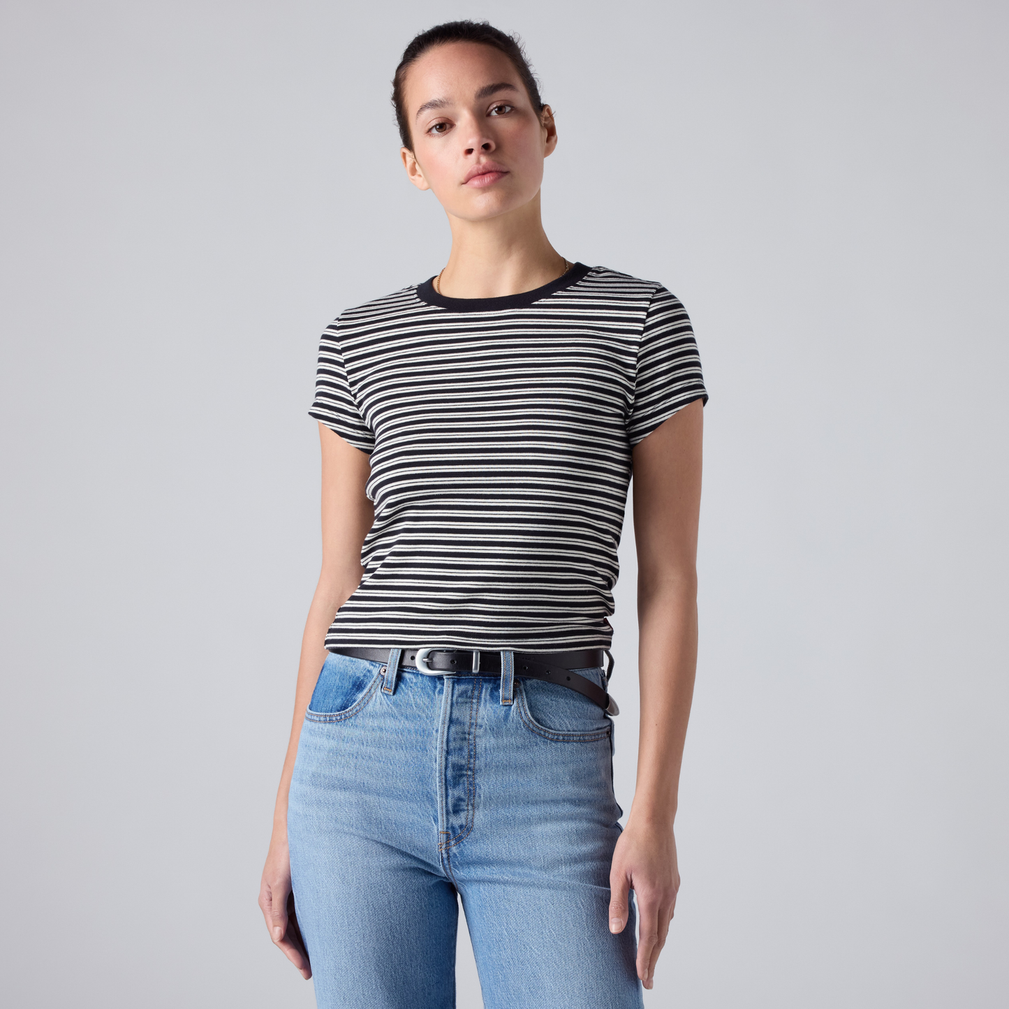 ROSÉ朴彩英同款 Levi's® Essential Baby T 恤 | 女裝