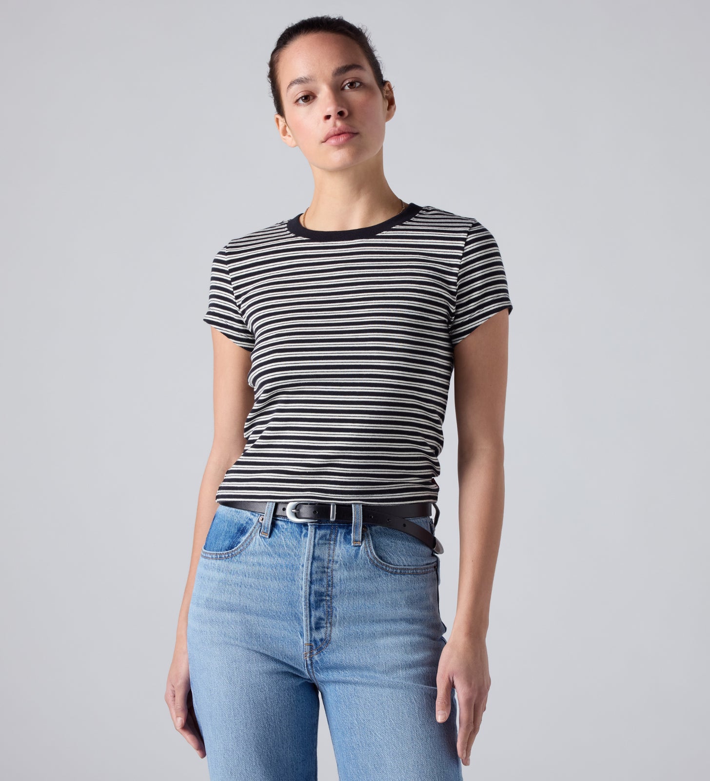 rosé朴彩英同款 levi's® essential baby t 恤 | 女裝 0085R0020XS- Black – Levi's 香港