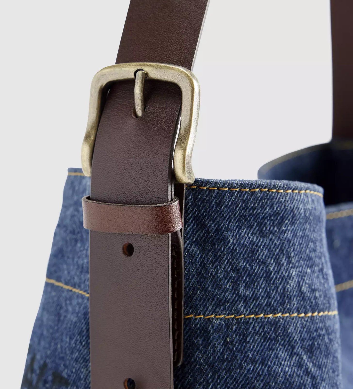 levi's® medium heritage 中型復古手袋 | 女裝   005DN0001OS- Dark Indigo – Levi's 香港