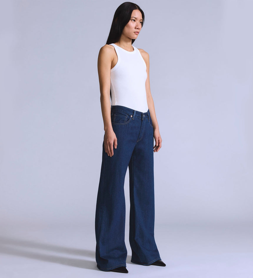 levi's® blue tab™ 女裝carve休閒牛仔褲 001LA00002430 Medium Indigo – Levi's 香港