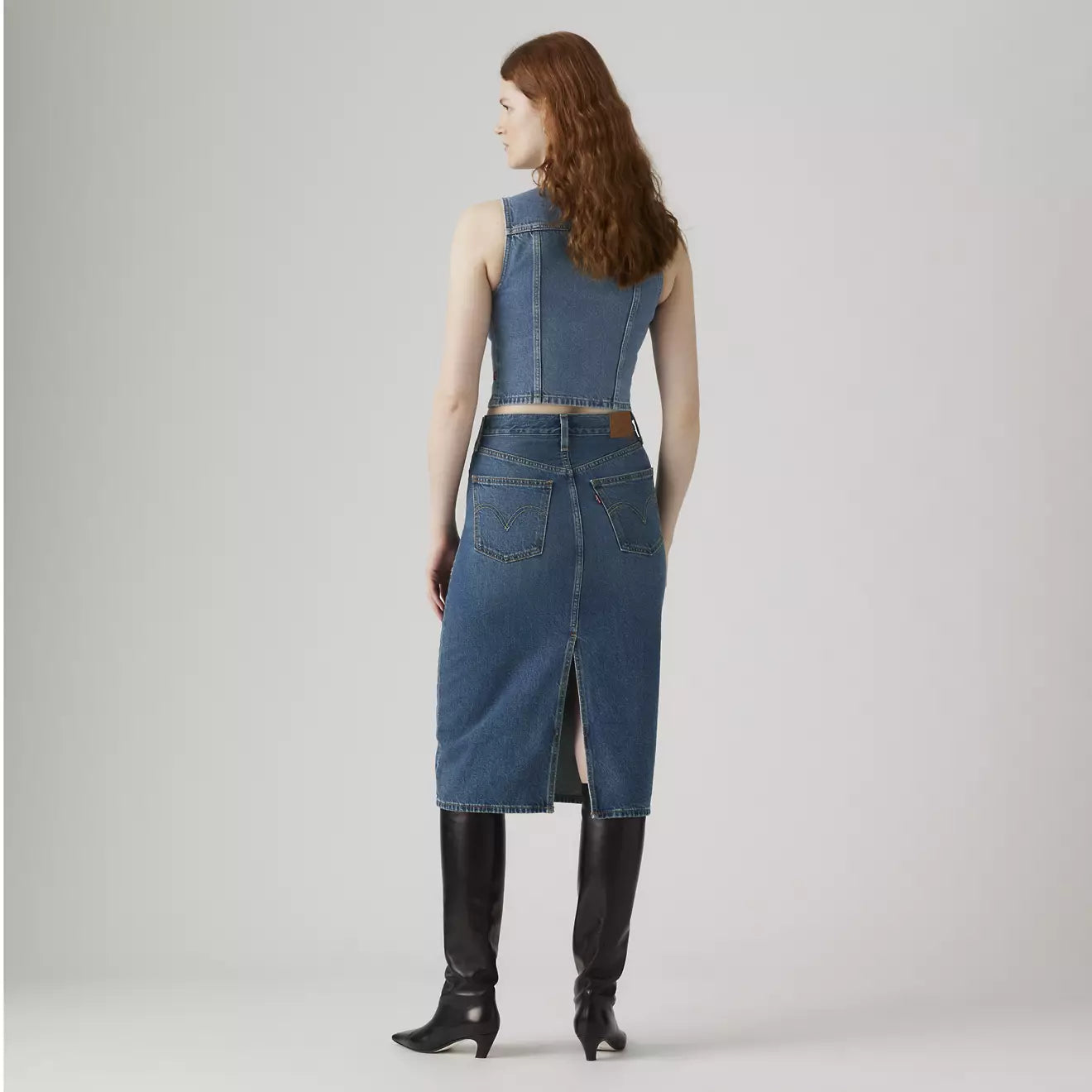 levi's® high-rise back slit 裙 | 女裝 001VH000625- Medium Indigo – Levi's 香港