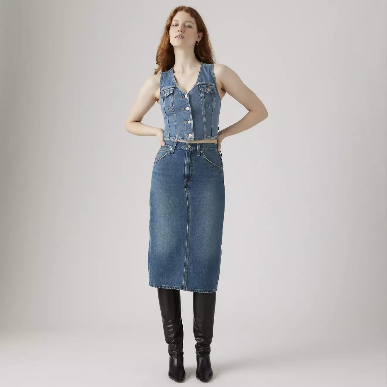 levi's® high-rise back slit 裙 | 女裝 001VH000625- Medium Indigo – Levi's 香港