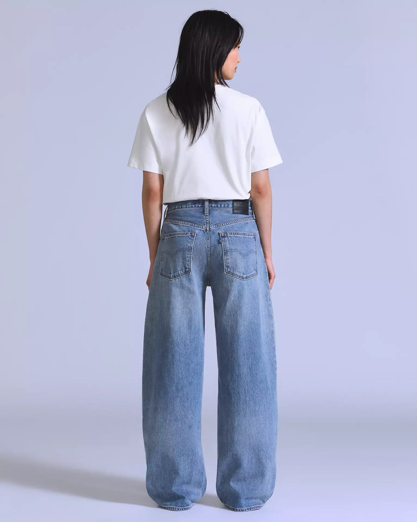 Levi's® Blue Tab™ Drop Barrel 牛仔褲 | 女裝