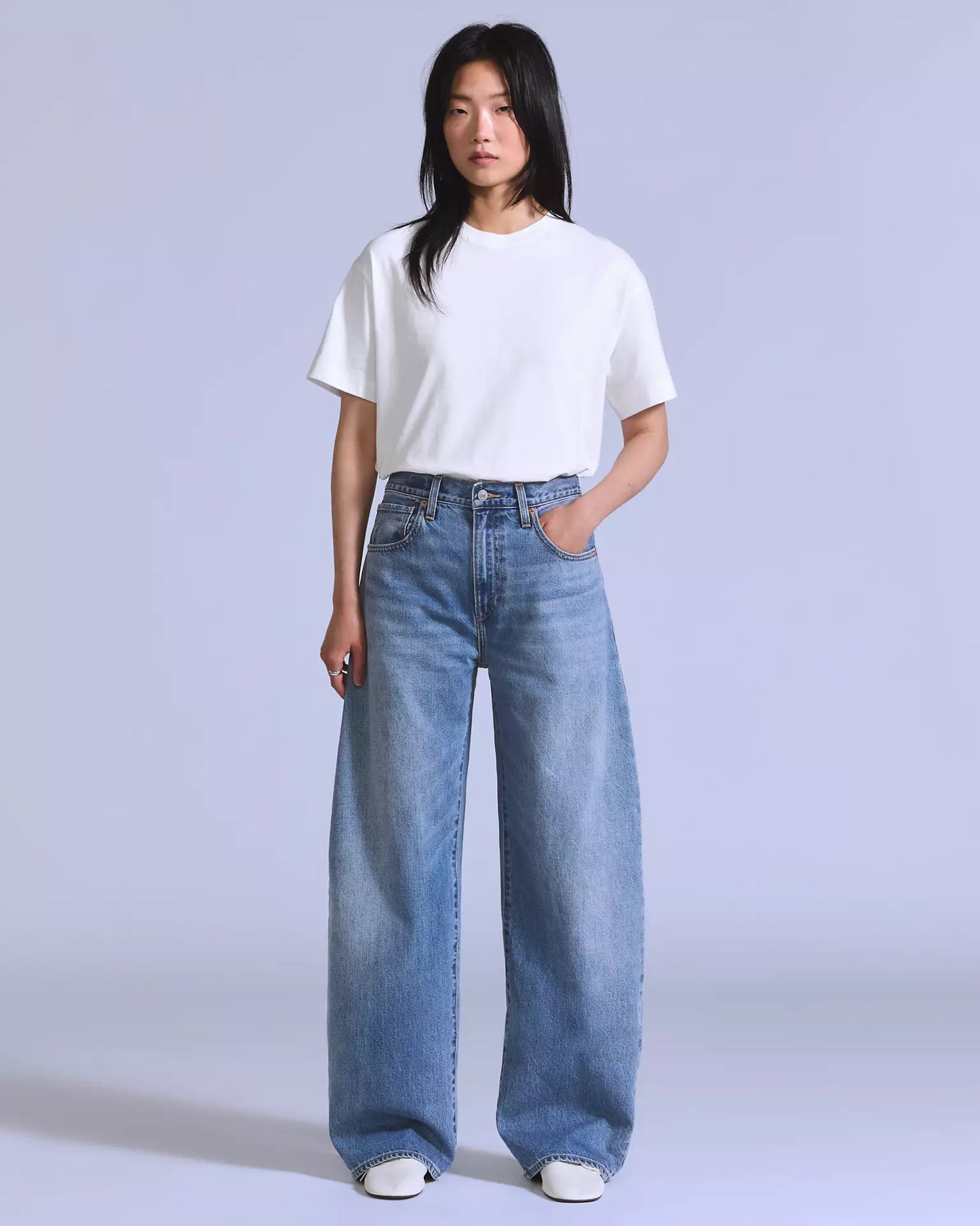 Levi's® Blue Tab™ Drop Barrel 牛仔褲 | 女裝
