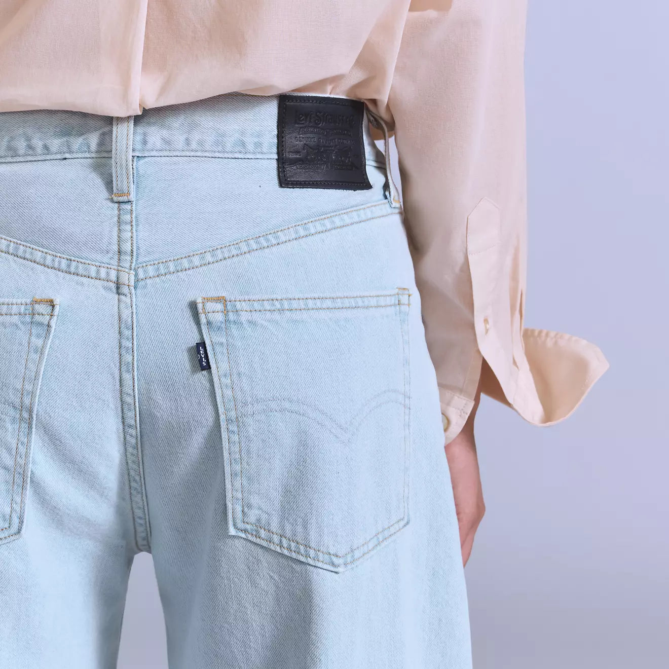 levi's® blue tab™ women's drop barrel jeans 003J400072429 Light Indigo – Levi's Hong Kong